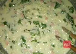 Illustration of how to make ham, vegetable and egg pancakes 4