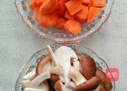 Illustration of how to make chicken leg stewed rice 2