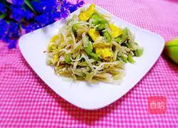 Illustration of how to make loofah and egg fried cakes 13