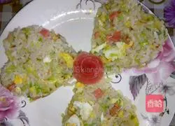 Illustration of how to make egg fried rice 7