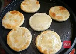 Beef and Carrot Pie Recipe Illustration 13