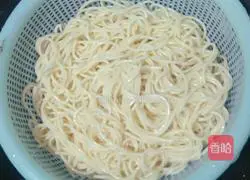 Illustration of three fresh fried noodles 6