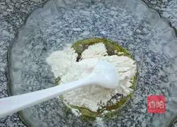Illustration of how to make bean paste cake (electric pancake version) 2