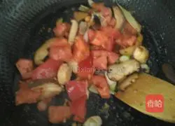 Illustration of how to make hand-rolled bean noodles 12