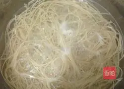 Illustration of how to make fried noodles 2