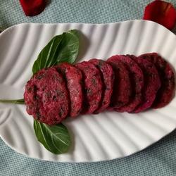 Dragon fruit yogurt cake