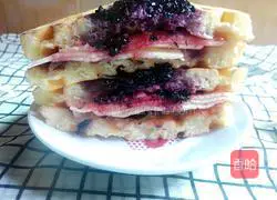 Fruit Sandwich Recipe Illustration 12