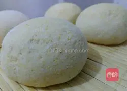 Illustration of how to make cornmeal steamed buns 5