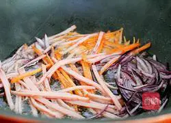 Illustration of home-style fried noodles 4