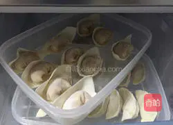 Beef Illustration of how to make dumplings/Yunxi 5