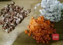 Illustration of how to make sausage fried rice 4