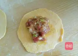 Illustration of how to make donkey meat buns 13