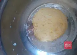 Illustration of how to make pumpkin bean paste steamed buns 6