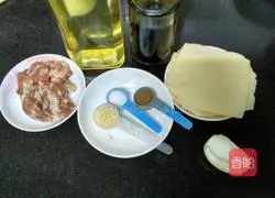 Illustration of how to make mini pies 1