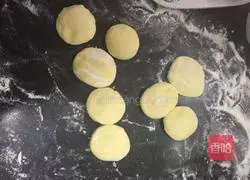 Illustration of how to make colorful steamed buns 1