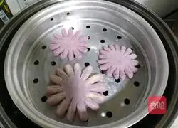 Purple Sweet Potato Flower Steamed Bun Recipe Illustration 15