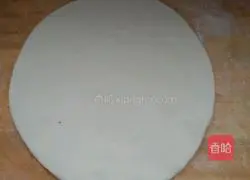 Pancakes with eggs.Illustration of how to make them 2