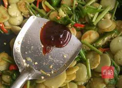 Illustration of how to make vegetarian mung bean cakes 5