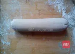 Illustration of how to make hot noodles with chives and pork pie 4