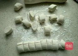 Illustration of how to make steamed buns 9