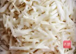 Illustration of how to make three-color radish buns 3