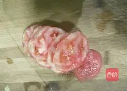 Illustration of how to make egg tomato cucumber whole wheat sandwich 5