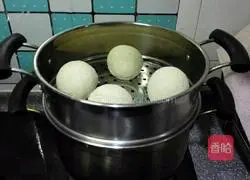 Illustration of how to make oatmeal steamed buns 8