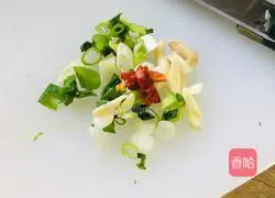 Illustration of how to make rice noodles with slurry water 3