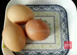 Quick Breakfast Egg Pancake Recipe Illustration 2