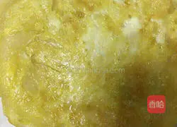 Hot noodle cake.Illustration of how to make it 11