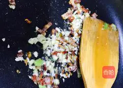 Illustration of how to make butter egg fried rice 4