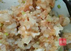 Illustration of making crispy buns 5