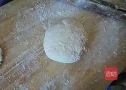 Illustration of how to make quince leaf cake 6