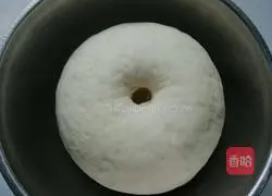 Illustration of how to make milky sunflower steamed buns 4