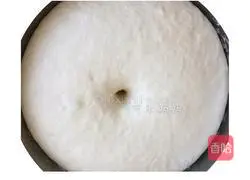 Milk Chicken Steamed Buns Recipe Illustration 3