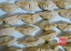 Illustration of how to make shepherd's purse dumplings 8