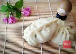 Illustration of how to make wheat buns stuffed with chives and eggs 18