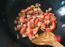  Illustration of how to make tomato and meatball noodles 5