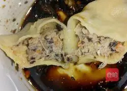 Illustration of how to make delicious dumplings 12
