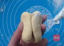 Corn oatmeal steamed buns Practice illustration 9