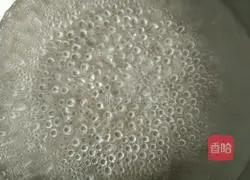 Illustration of how to make seaweed and shrimp wontons 2