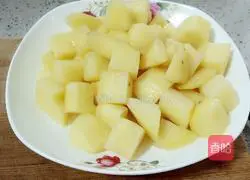 Illustration of how to make bacon braised rice 4