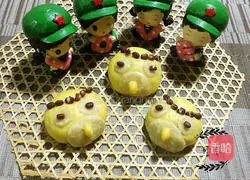 Illustration of how to make Little Bird Bean Paste Buns 10