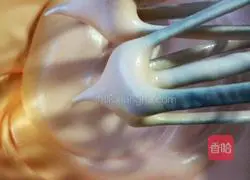 Illustration of how to make soft finger cake 9