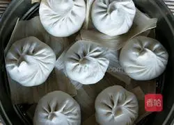 radish leaves Illustration of how to make shrimp buns 3