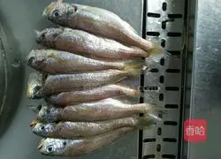 Illustration of how to make fish pot pancakes 1