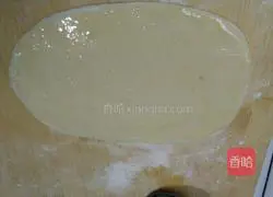 Illustration of how to make fresh meat cake 6