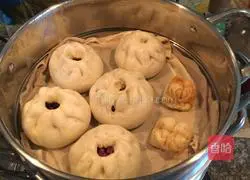 Illustration of how to make steamed buns 9