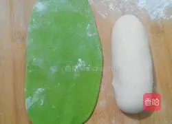 Illustration of how to make dumplings stuffed with pork and cabbage 5