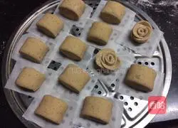 Illustration of how to make jujube brown sugar steamed buns 12